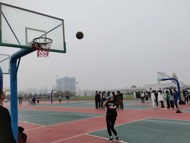 【完满班级】培养团队精神 体验篮球魅力——大数据学院、信息工程学院计科2212班完满班级活动