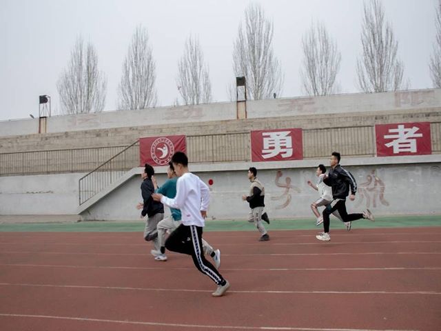 朝气蓬勃 挑战极限——艺术传媒学院“不服来战”第五届运动达人极限挑战赛第二季