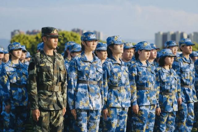 军歌嘹亮忆往昔 奋楫扬帆新征程——经济与管理学院军训特辑