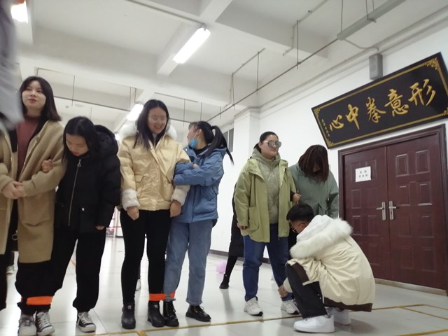 【完满班级】益路出发 公益捐步——淬炼商学院财务2003班完满班级活动