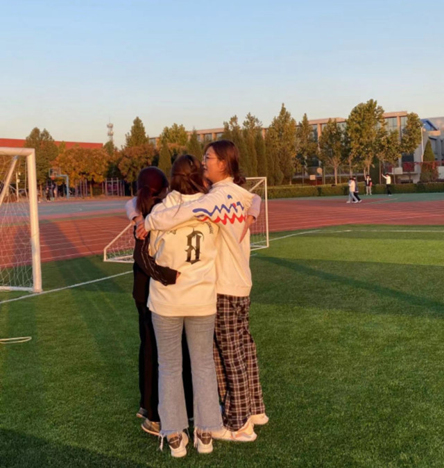 【完满班级】青春向党百年路 奋进喜迎二十大——商务英语学院完满班级活动集锦