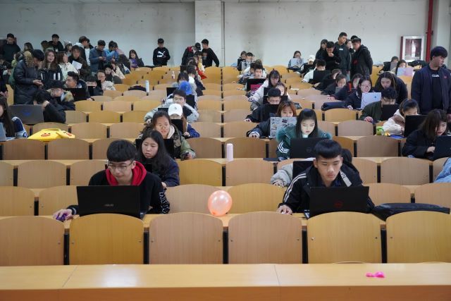 学习场上初相见 办公软件技巧神显——艺术传媒学院第二届“传媒杯”办公达人挑战赛-初赛