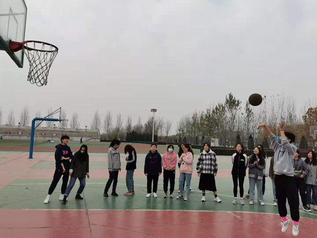 【完满班级】奋勇拼搏 拥抱未来——淬炼商学院行管1901班、财务1802班完满班级活动