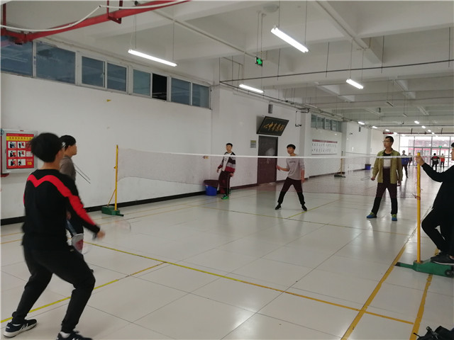 【完满班级】展青春活力 夺少年领衔——智能工程学院电气1701班举办完满班级活动