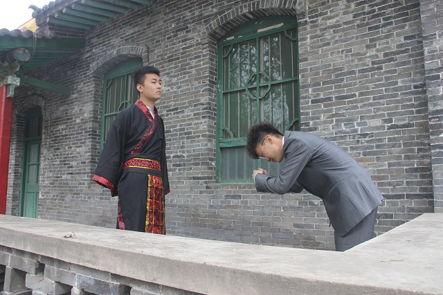 【戏剧节】演绎青春 不负韶华——第六届“魅夜乌马河”校园戏剧节5月14日新闻集锦