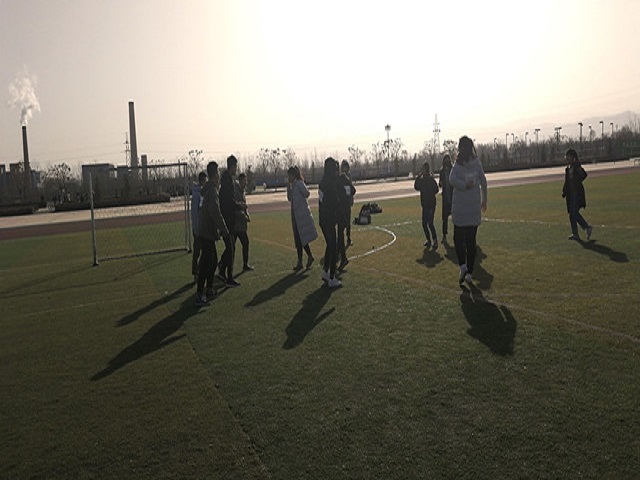 【完满班级】奏响青春之歌 感受多彩完满——经济与管理学院十二月完满班级活动纪实（一）