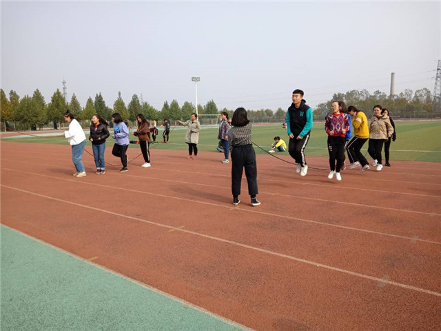 【完满班级】娱乐身心 激扬青春——外国语言文学系10月完满班级活动