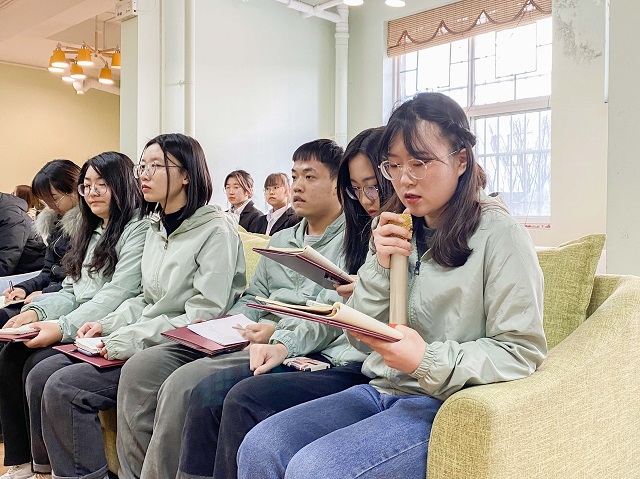 完满教育各有关单位相继召开2020-2021学年第一学期总结座谈会