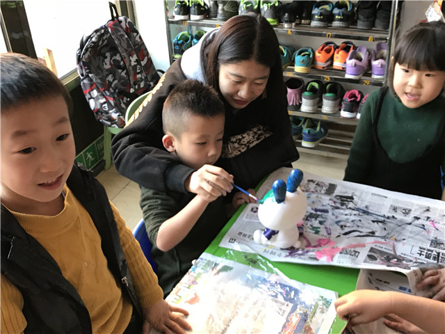 【社团快讯】拿起画笔 传递温情——爱心社举办第一届“吉尼斯公益制作王”大赛