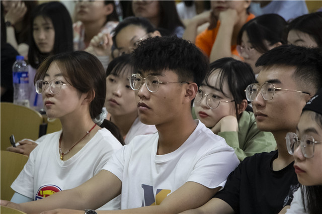 【青马工程】巧夺天工 做生活的主人——第十二期“青马工程”学生骨干致远班第二期讲座