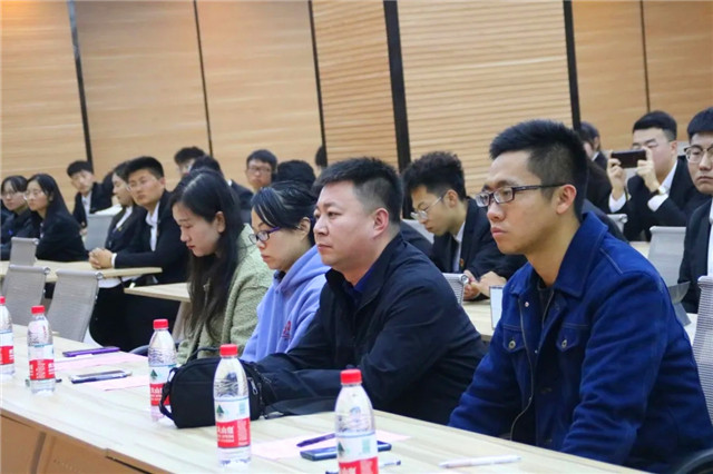 续写智能新篇章  智院扬帆再远航——智能工程学院第七届学生会答谢会暨第八届学生会见面会