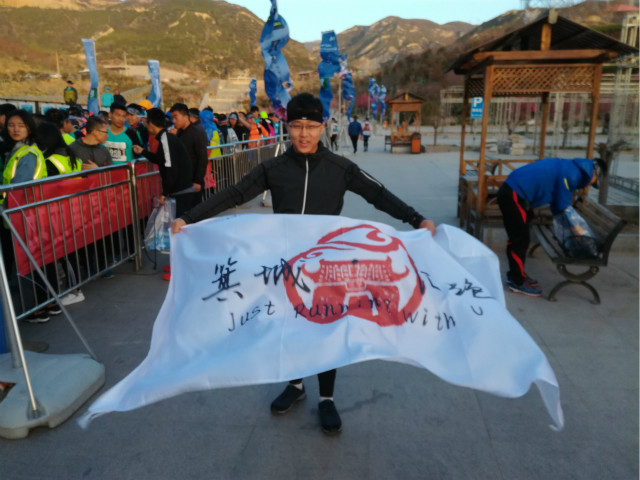 闪光的信院第227期:聆听“中国影响力青年艺术家”获得者王奕鑫的文学创作故事