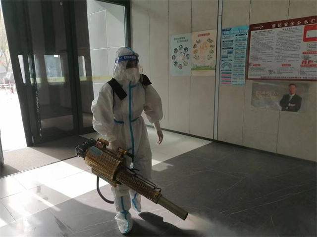 【青春雷锋月】“我身边的雷锋”榜样行动(一):用实践回馈汗水 用爱意点亮志愿