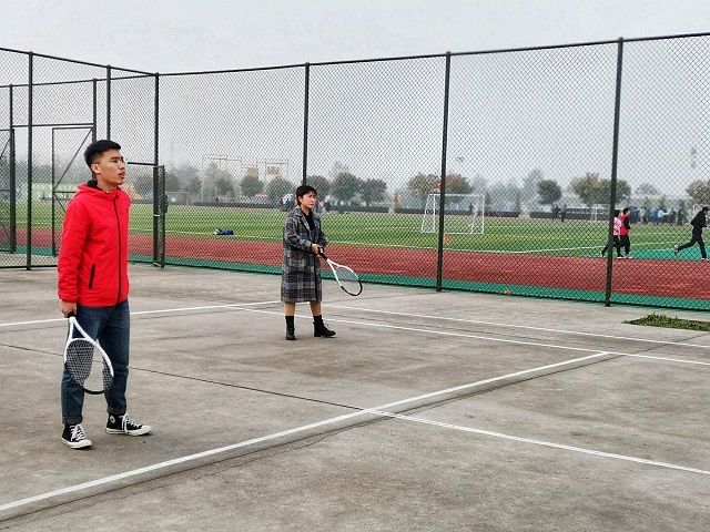 【完满班级】并驾齐驱 紧追不舍——服装1701完满班级活动