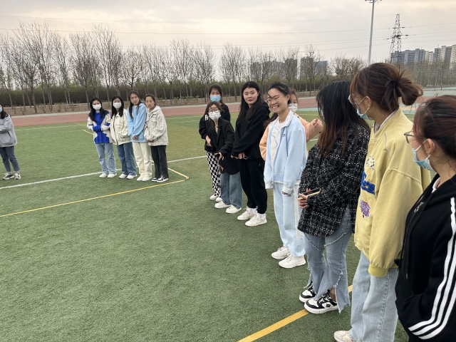 与春相约 花期不误——商务英语学院四月上旬完满团支部活动集锦