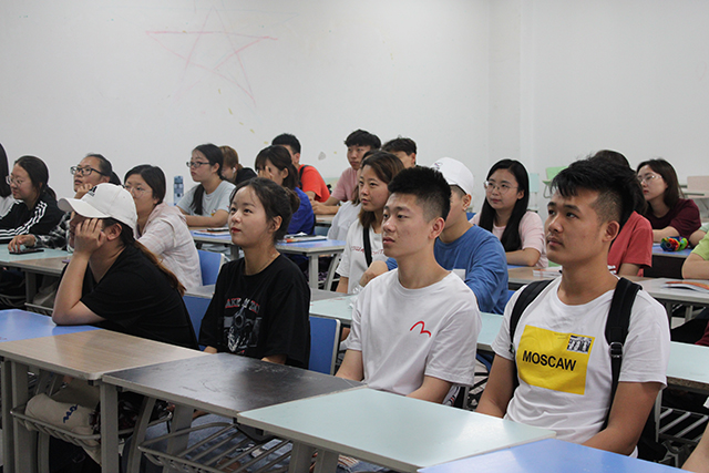 【完满班级】继承爱国传统 弘扬民族精神——艺术传媒学院视觉1802班的“爱国奋斗 建功立业”红色精神讨论