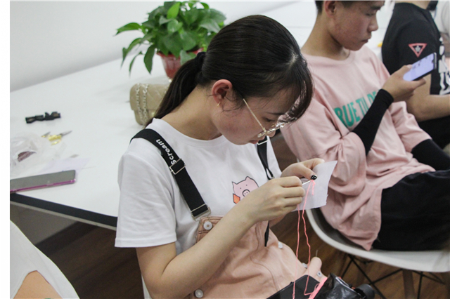 第十二期“她说·女生学堂”:古艺聚华夏 针针“绣”芳华
