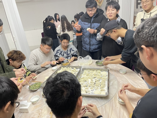 学长计划第939期:情暖冬至 福满信院——智能工程学院第一百二十九期学长计划之“这个冬天不太冷”