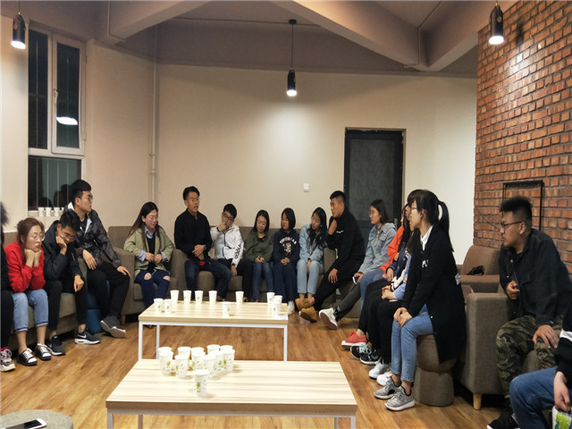 【班委沙龙】做好班级的掌舵者