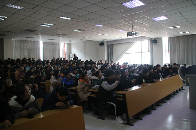 【辅导员说完满】树诚信之风 做诚信大学生——智能工程学院19级主题年级会