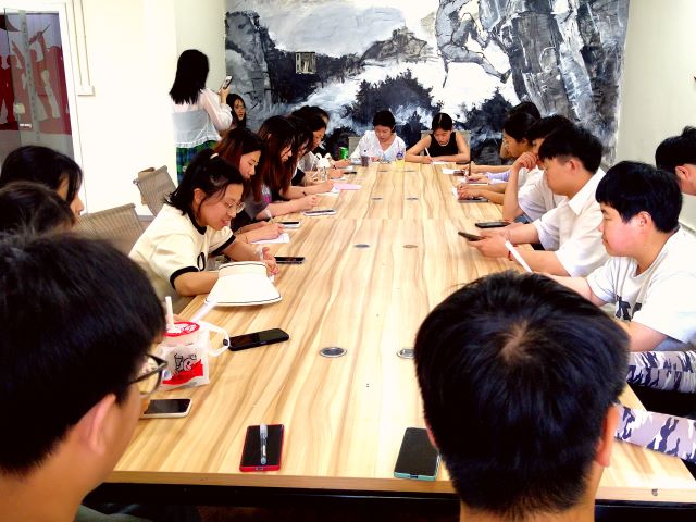 【完满团支部】时光胶囊 “遇”见未来的自己——经济与管理学院金融2101班完满团支部活动