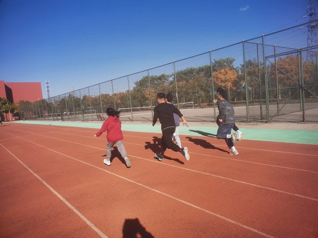 【完满班级】练健康体魄 明体育精神