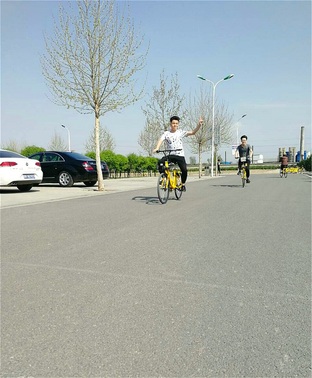 【完满班级】扬五四精神 展团队青春风采——经济管理系物流1602班举办“团队铁人三项”趣味比赛