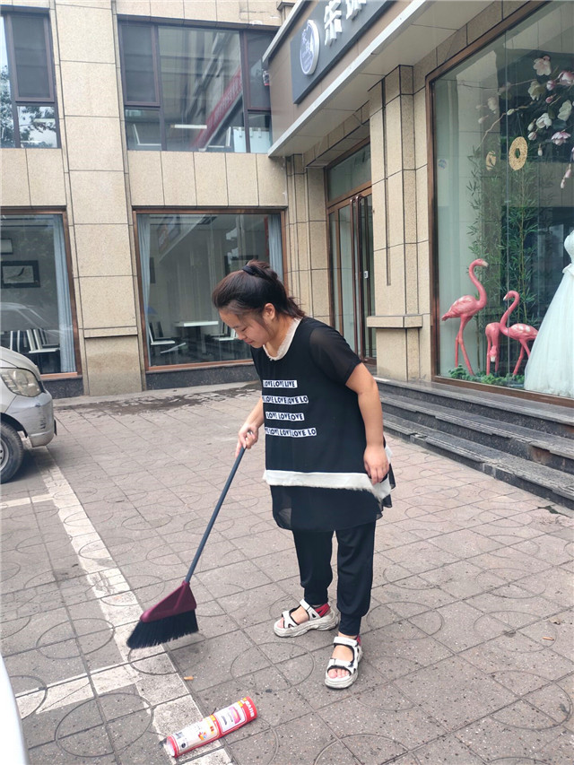 【暑期社会实践】勤劳实干 乐于奉献——“劳动至美”暑期劳动实践教育活动