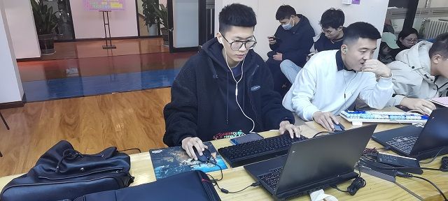 【完满班级】 银龙重铸 骑士归来——艺术传媒学院环设2001班竞技活动