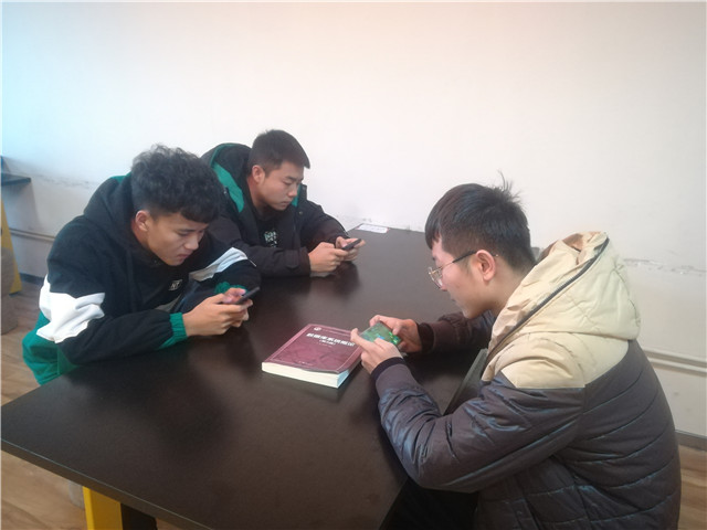 【完满班级】指尖上的舞蹈——大数据学院软件1701班完满班级活动“指尖上的舞蹈”