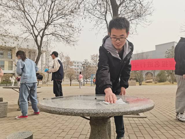 【完满班级】“弘扬雷锋精神 赓续精神血脉”——淬炼商学院会计2003班、会计2001班完满班级活动