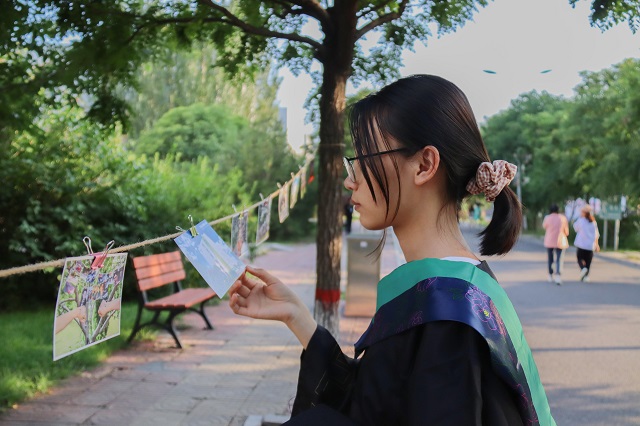 【毕业季】捧上盔甲,向未来出发——青藤书院举办“季忆留夏,在下十八”毕业季系列活动