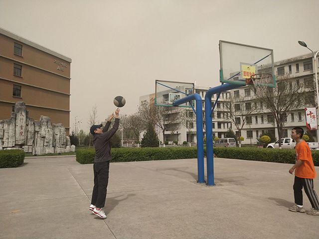 【完满班级】意气风发 强身健体——艺术传媒学院动画1801班篮球比赛活动