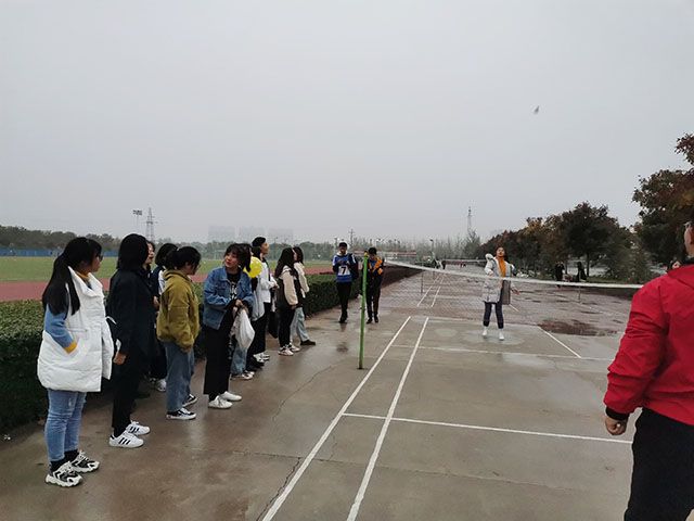 【完满班级】“羽”动人生 释放活力——艺术传媒学院视觉1903班“并驾齐驱，扣人心弦”羽毛球比赛