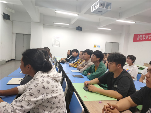 【志愿快讯·培训】志愿专题培训助力提升志愿者服务意识