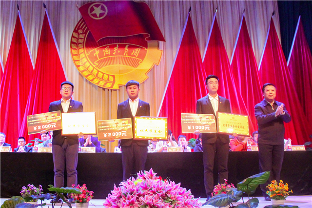 【信院力量·团学信息中心】悉数五月 灼灼其华