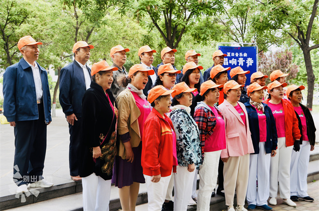 别样的阿信之旅：从少年到老年 一场跨越年华的别样志愿服务开放日以爱启幕