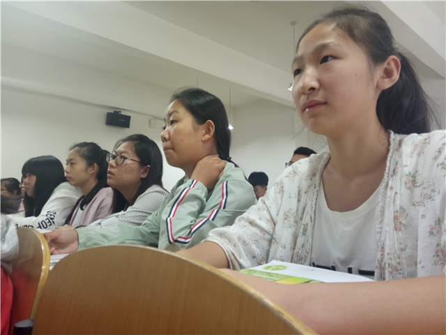 【完满班级】“乐”动青春 凝聚美德——淬炼商学院“艺”动青春主题活动(四十五)