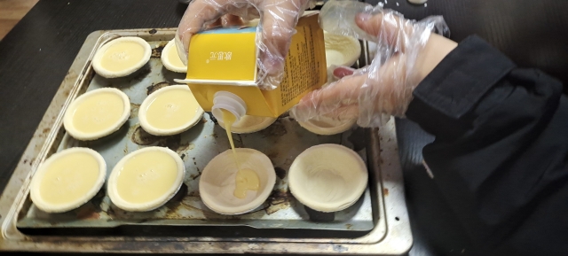 【完满班级】传递爱心 冬日温情——淬炼·国际商学院财务2001班完满班级活动