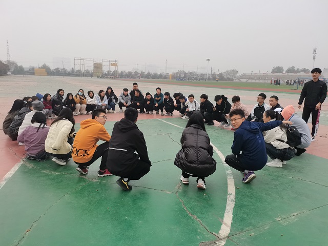 追寻童真童趣 挥洒青春活力——远景2007班竞技体育活动