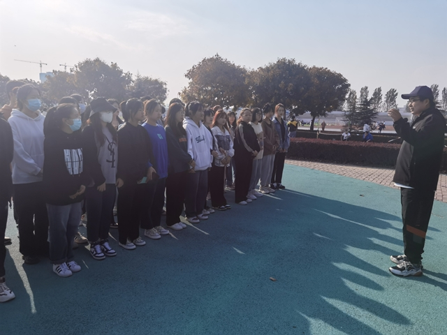 【完满班级】弘体育精神 筑绚烂人生——淬炼·国际商学院财务2102班完满班级主题活动回顾