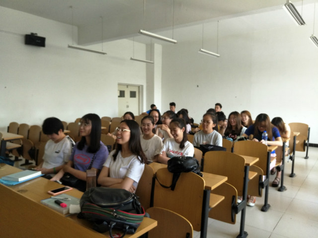 【完满班级】圆满完满 不留遗憾——外国语言文学系6月举办完满班级活动