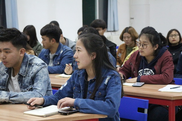 今天 让你来做“达康书记”——环科系首次学生干部轮岗制体验