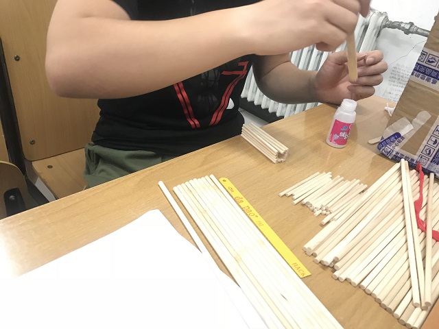 【社团快讯】缤纷五月 花若云霞彩蝶双飞