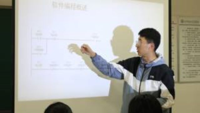 【一院一品】智能制造 创意无限——“智多星”领航工程之首届智能控制创新设计大赛