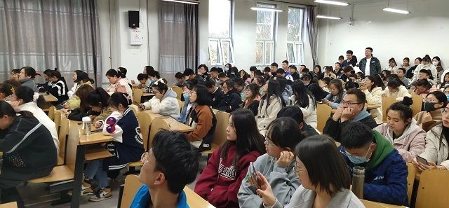 【辅导员说完满】筑梦青春 职面未来——食品与环境学院2019级辅导员说完满