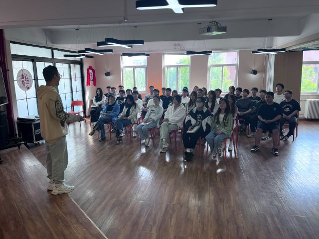 青春恰似火 扬帆正当时——大数据学院、信息工程学院五月完满团支部活动集锦(一)