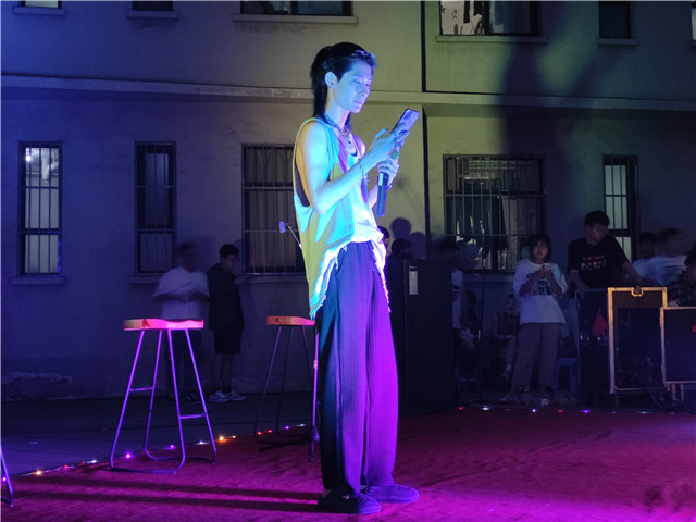 【毕业季】再见 再遇见：@所有毕业生 有一张邀请函还望你接收——无边书院“印记”毕业生晚会圆满结束