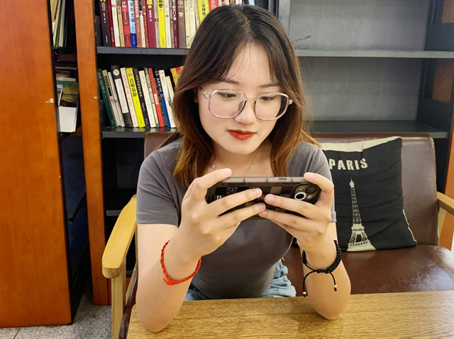 【辅导员说完满】扣好人生第一粒扣子——淬炼·国际商学院2020级“辅导员说完满”专题活动