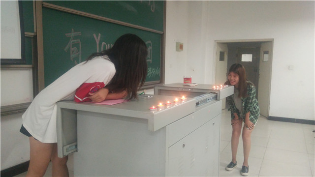 【完满班级】完满之路  风雨同舟——外国语言文学系举办6月完满班级活动